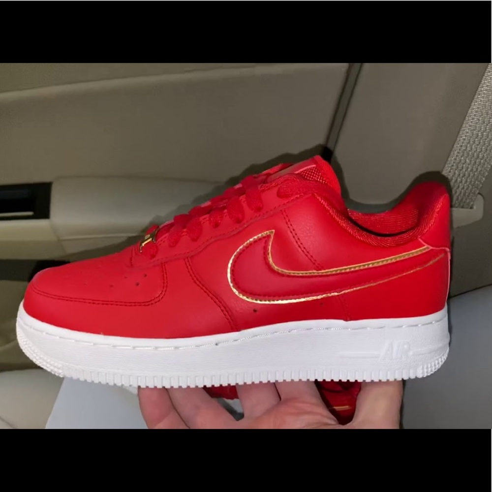 University Red Air Force 1